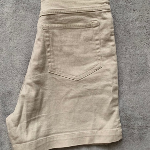 2/$30🌟VINTAGE shorts🌟 - Picture 3 of 3